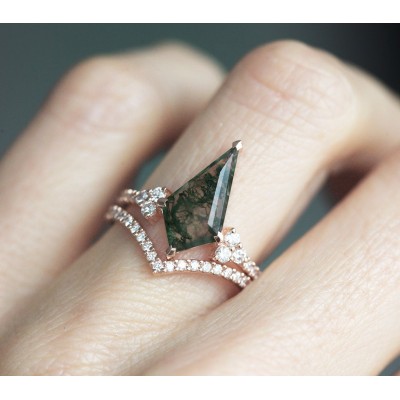 Aaliyah Kite Moss Agate and Diamond Ring Set
