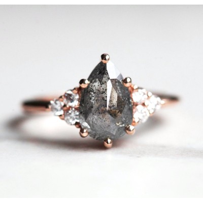 Adelaide Pear Salt & Pepper Ring
