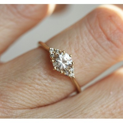 Amy White Sapphire Diamond Ring
