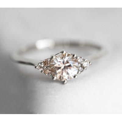 Amy White Sapphire Diamond Ring
