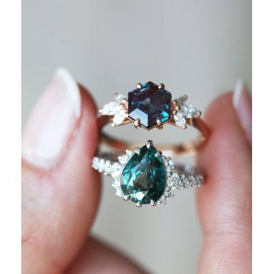 Annalise Teal Sapphire Diamond Ring

