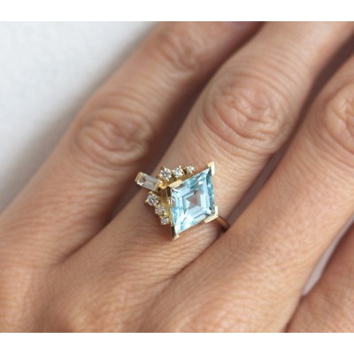 Axelle Peach Sapphire Diamond Ring
