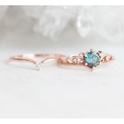 Bella Engagement Ring Set: Round Teal Sapphire & Diamonds
