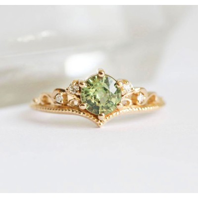 Bella Green Sapphire Diamond Ring
