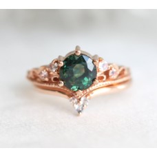 Bella Vintage Green Sapphire Ring