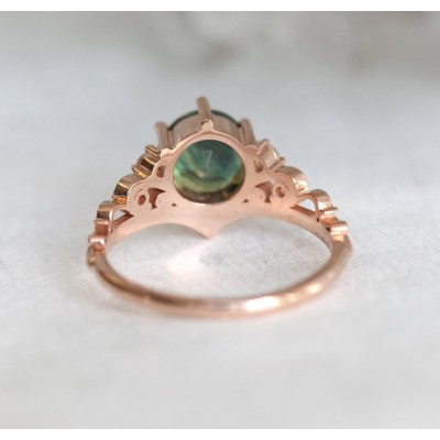 Bella Vintage Green Sapphire Ring
