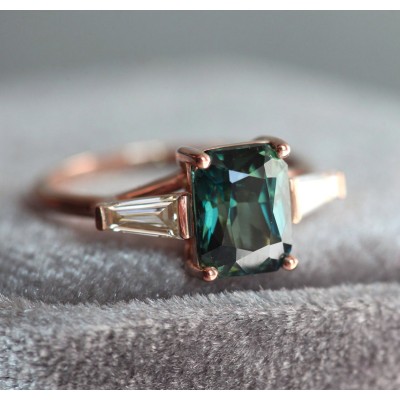 Dolores Teal Sapphire Diamond Ring
