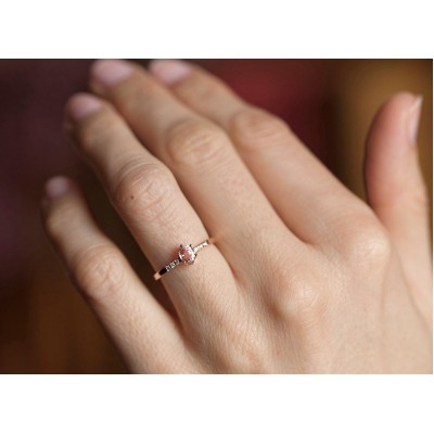 Eilian Peach Sapphire Diamond Ring
