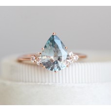 Jeanie Ceylon Sapphire Diamond Ring