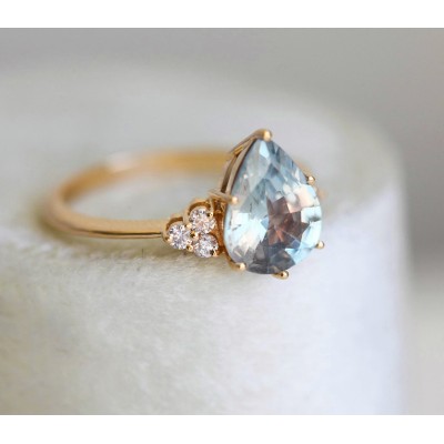 Jeanie Ceylon Sapphire Diamond Ring
