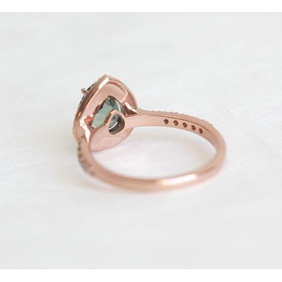 Leen Teal Green Sapphire Diamond Ring
