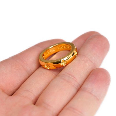22K GOLD CH PLUS BAND RING